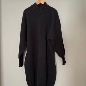 Babaa Black Wool Turtleneck Sweater